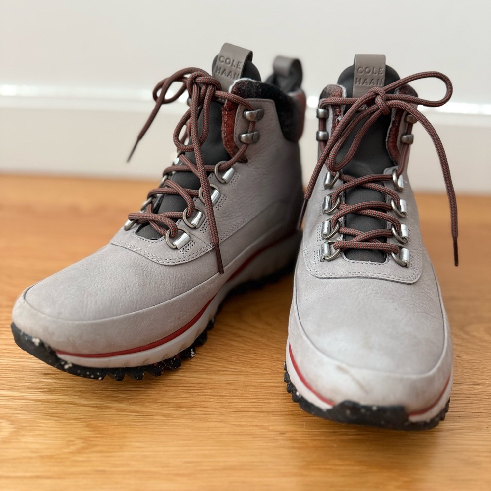 Cole Haan Women's Gray and Black Winter Boots